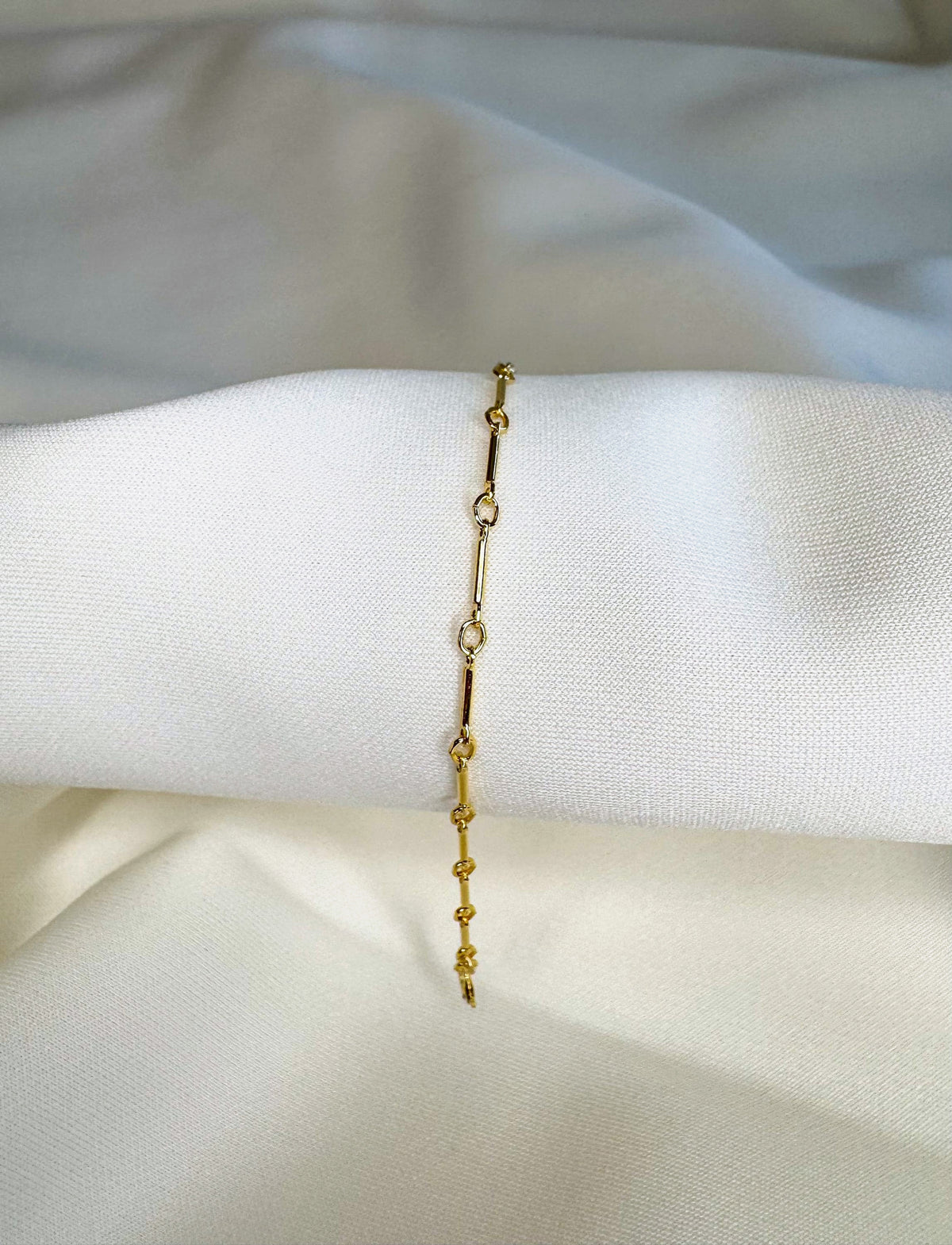 Bar and Link Bracelet 3