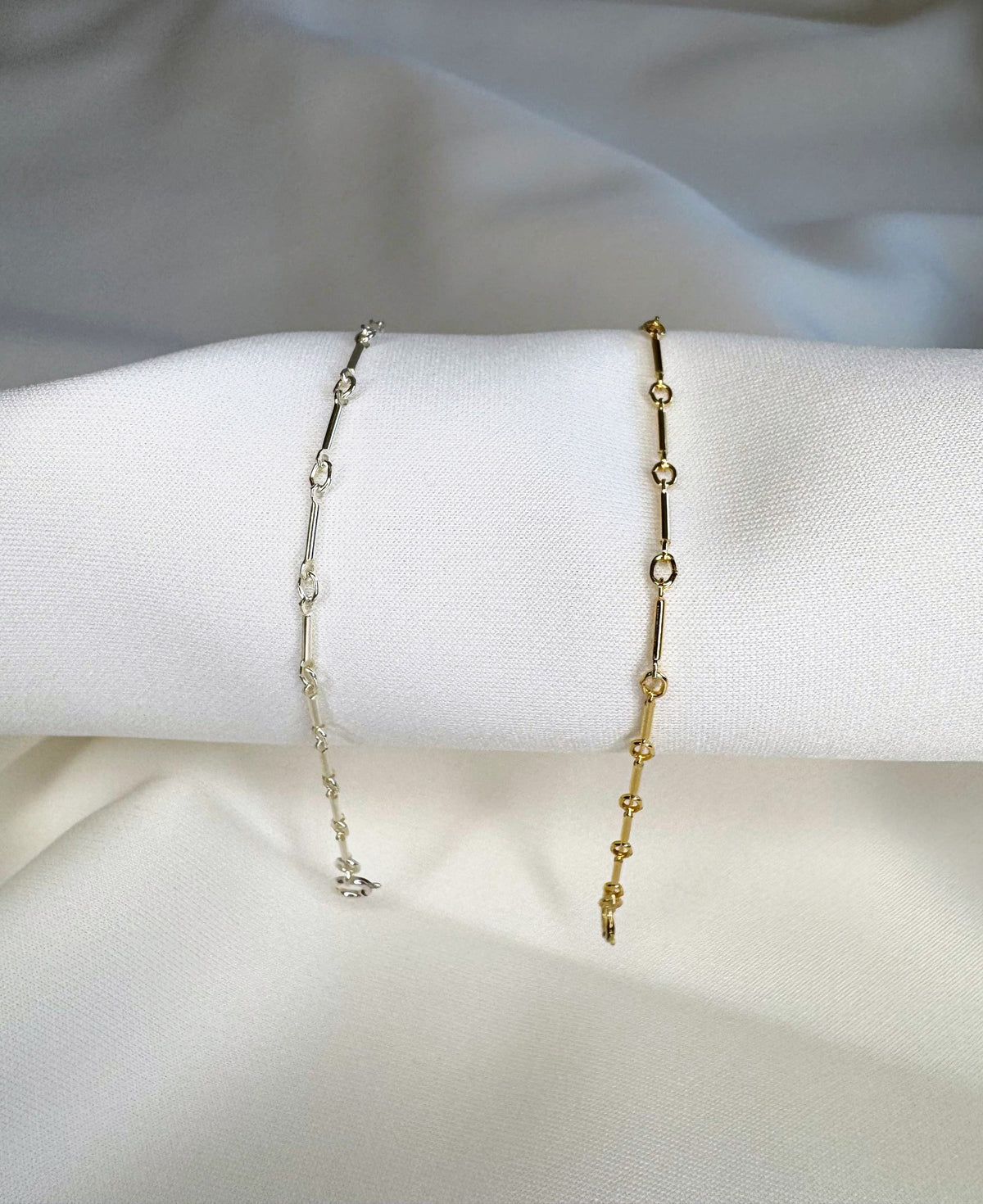 Bar and Link Bracelet 5
