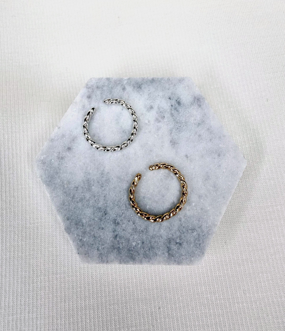 Twist Ear Cuff 2